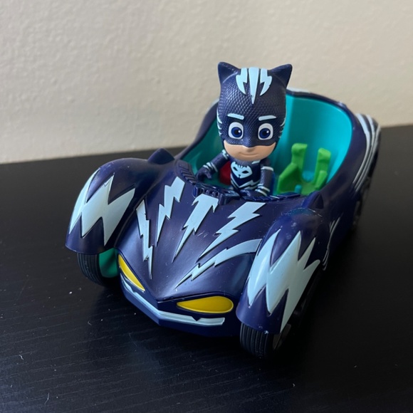 PJ Masks Just Play Frog Box eOne: Catboy and Catboy-Mobile - Picture 9 of 13